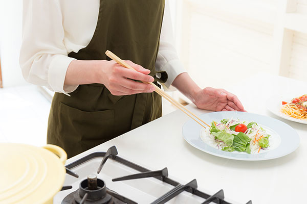 料理　盛り付け