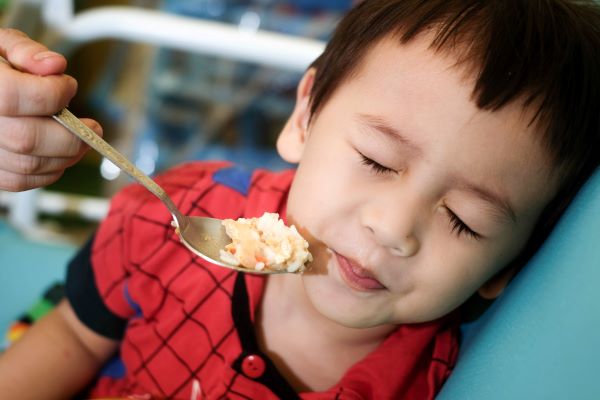 子供食べない